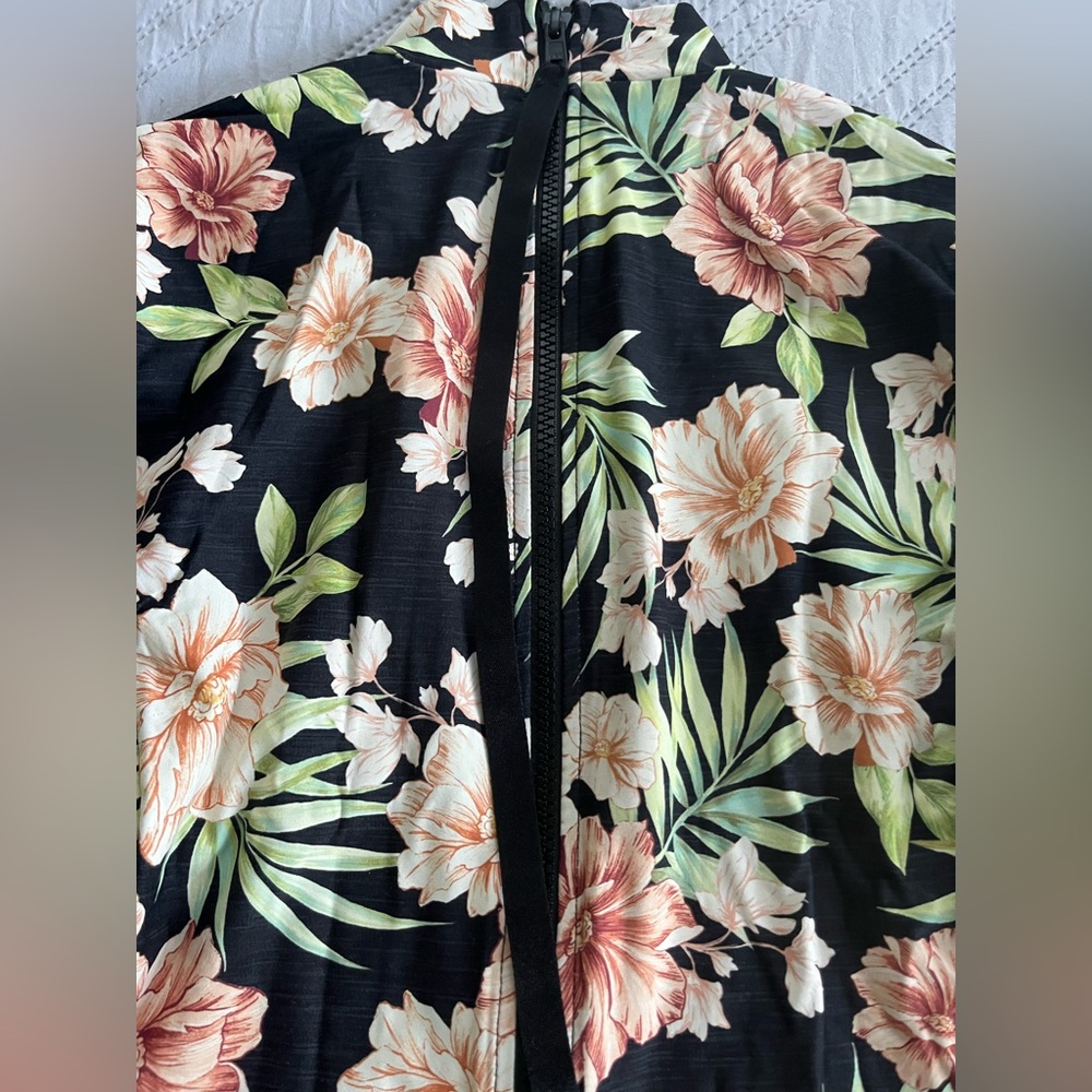Rip Curl Black Floral Long Sleeve Swimsuit - Picture 5 of 7